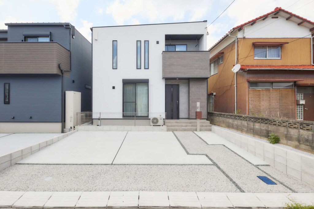 三人家族の間取りに必要な一軒家の広さは60〜100㎡|考慮すべきことや実例を紹介|鬼丸ハウス